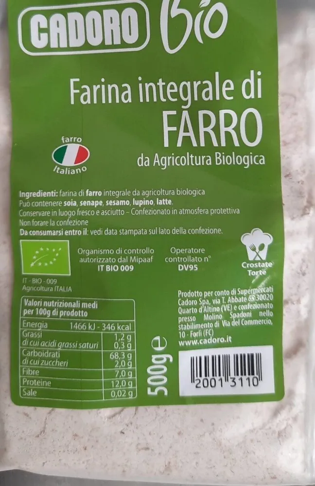 Farina integrale di farro da agricoltura biologica