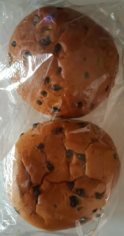 Butter-Schoko Brötchen (Hefeteig) 2er