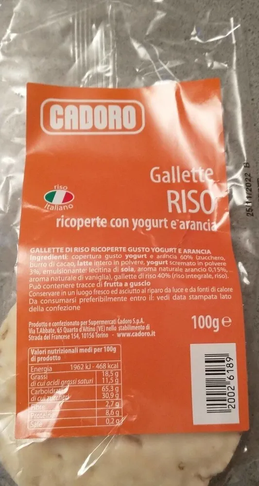 Gallette riso ricoperte con yogurt e arancia