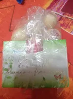 Amêndoas de chocolate blanco e framboesa