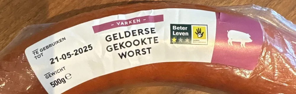Gekookte worst, gerookt Ingrediënten: 71% varkensv