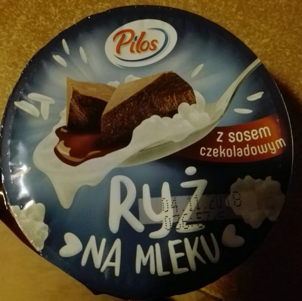 Ryż na mleku z 15% sosem czekoladowym.