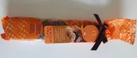 Weicher Nougat mit Amaretti-Keksen und Milchschokolade