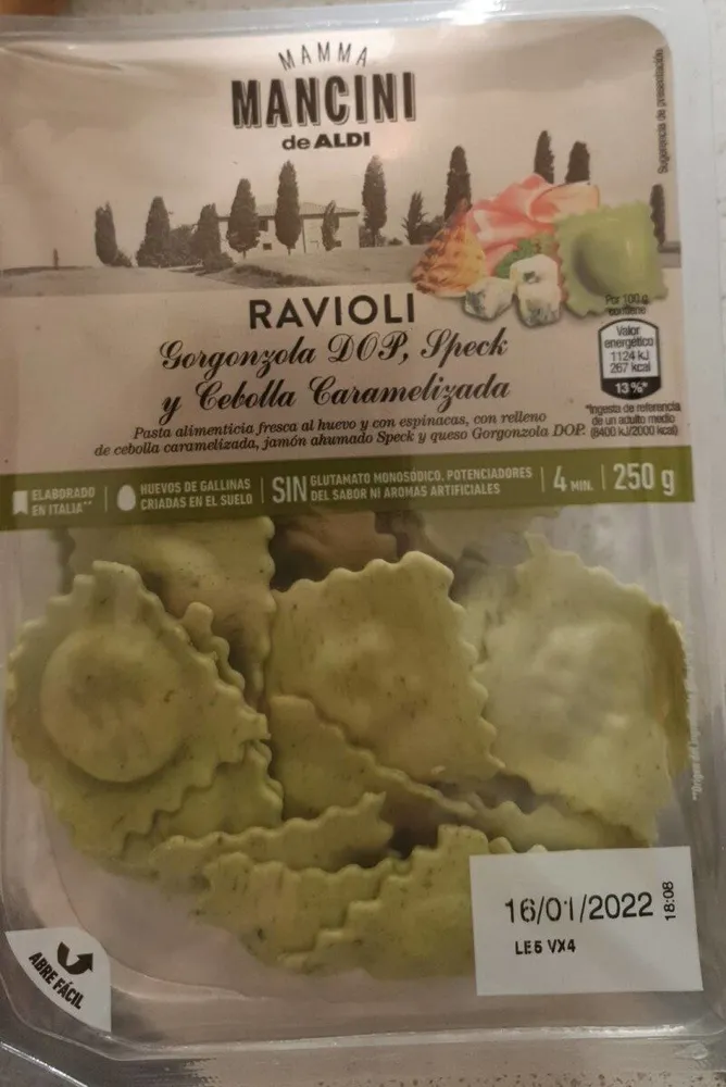 Ravioli Gorgonzola DOP speck y cebolla caramelizada