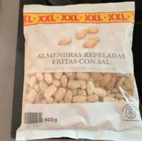 Almendras repeladas fritas con sal