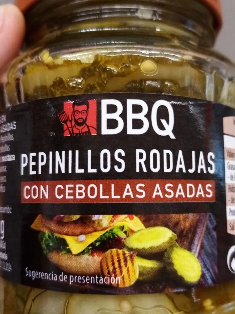 Pepinillos rodajas con Cebollas asadas
