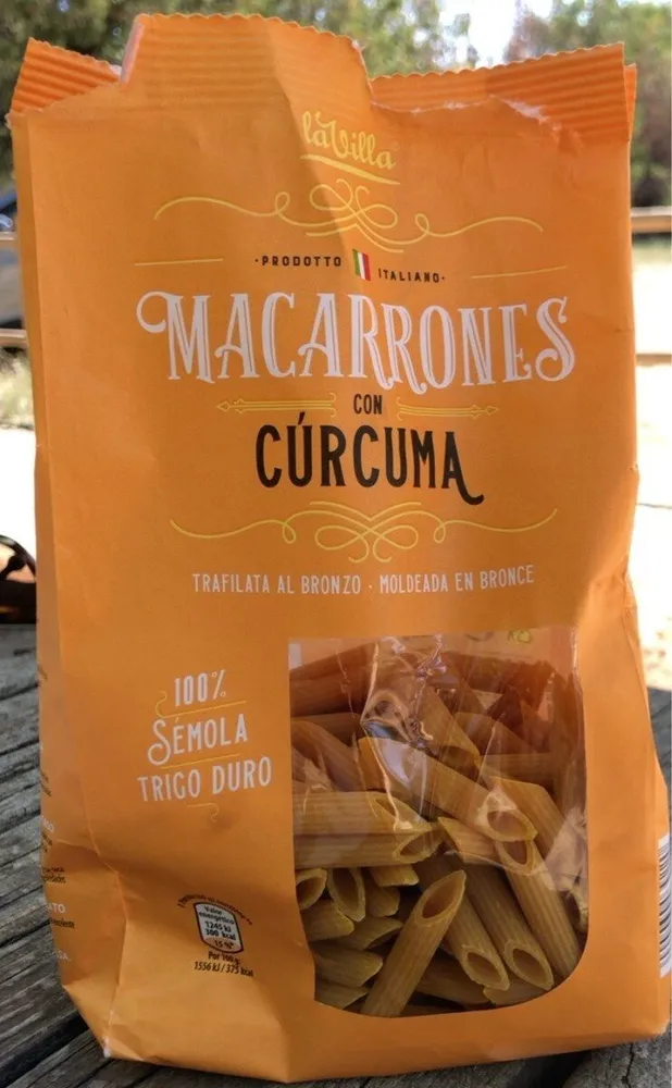 Macarrones con cúrcuma