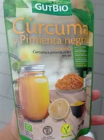 Cúrcuma y pimienta negra
