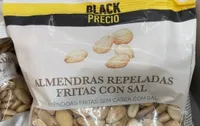 Almendras repeladas fritas con sal