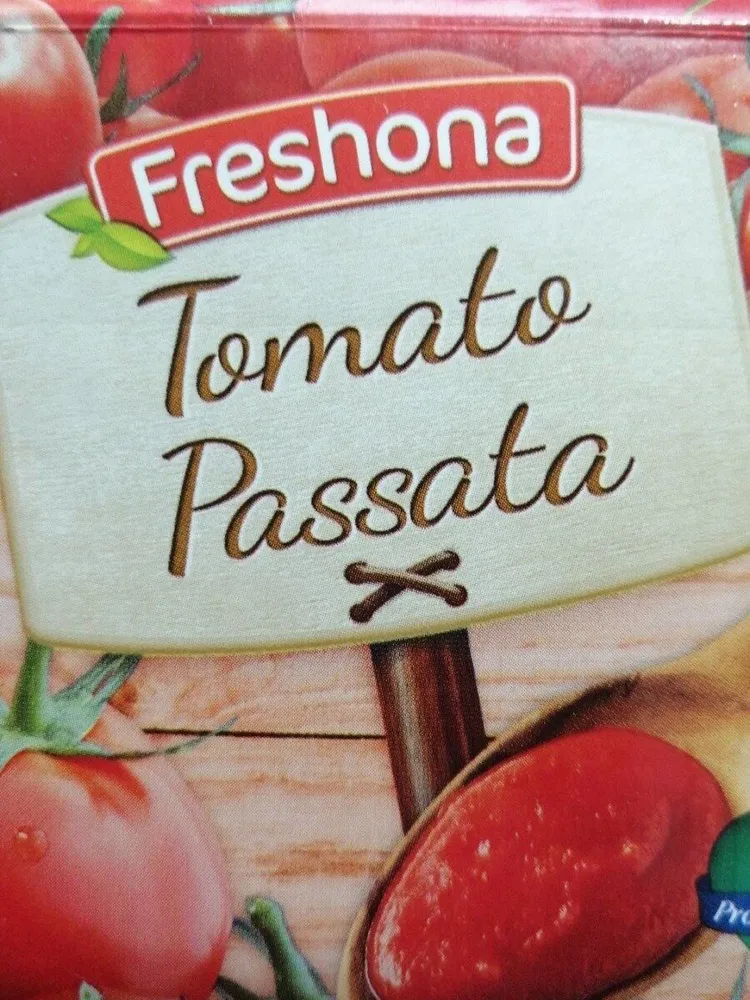Tomato passata