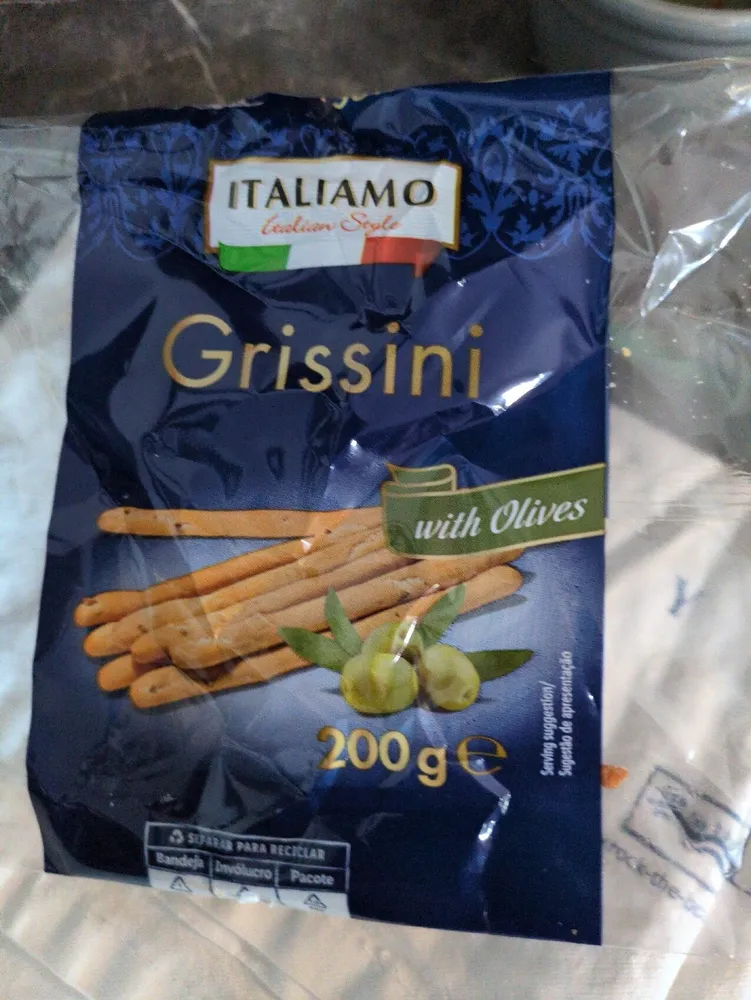 Grissini With Olives