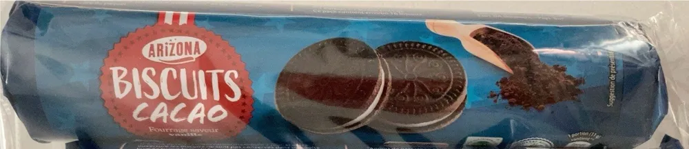 Biscuits fourrés au cacao avec fourrage au goût vanille