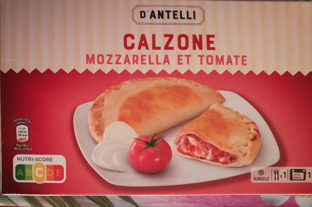 Calzone Mozzarella et Tomate