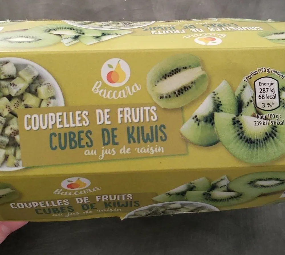 Coupelle de fruits cubes de kiwi au jus de raisin