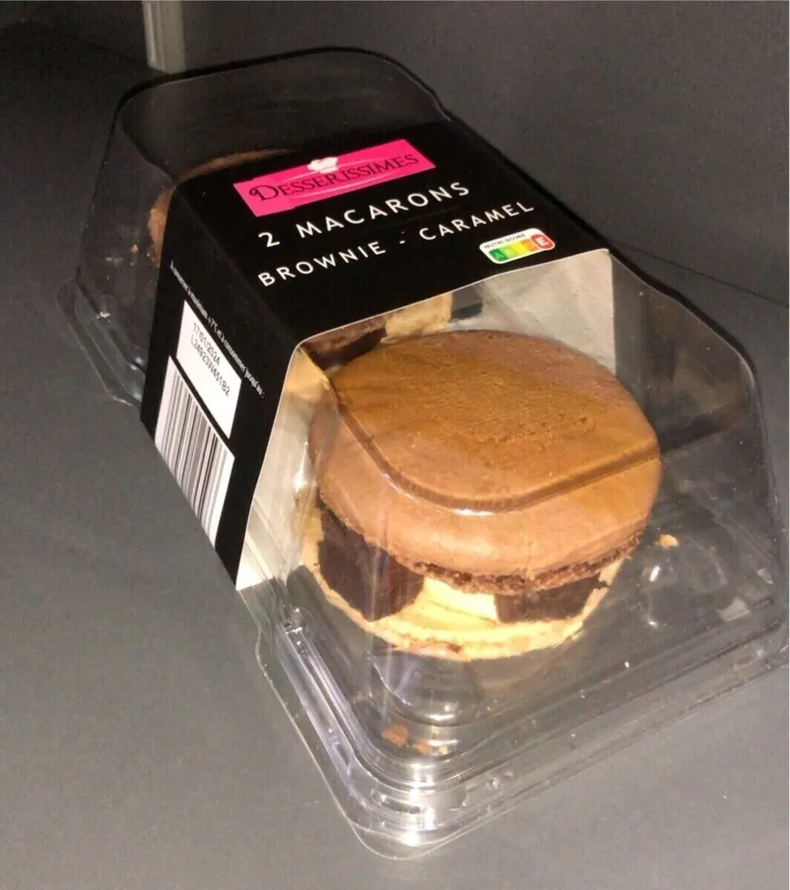 2 Macarons brownie & Caramel