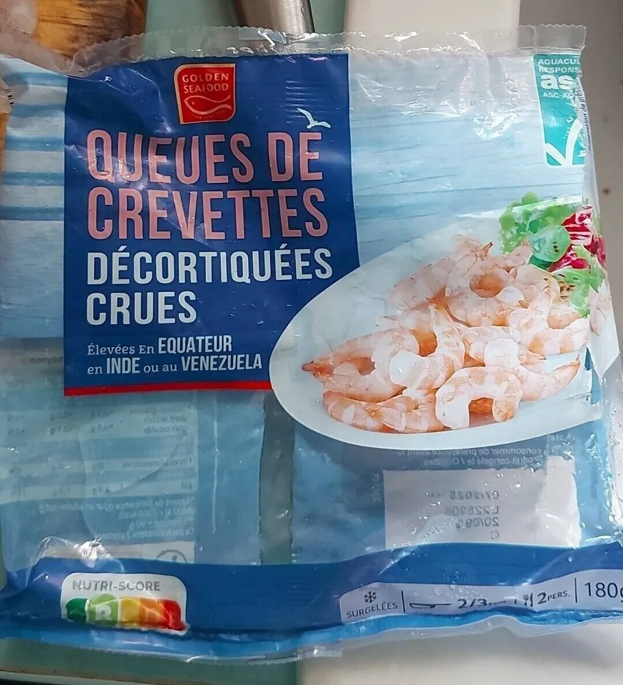 Quêtes de crevettes décortiquées crues