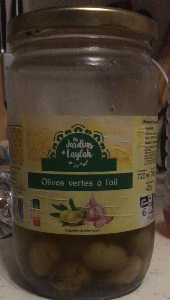 Olives vertes à l’ail