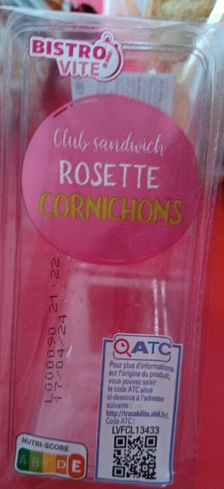 Sandwich triangle rosette cornichons