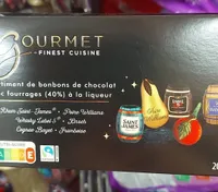 Assortiment de bonbons de chocolat avec fourrages (40%) à la liqueur