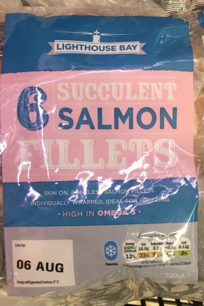 6 succulent salmon fillets