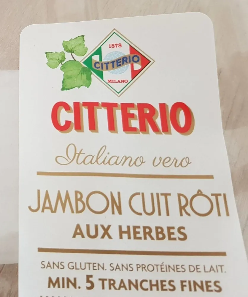 Jambon cuit roti aux herbes