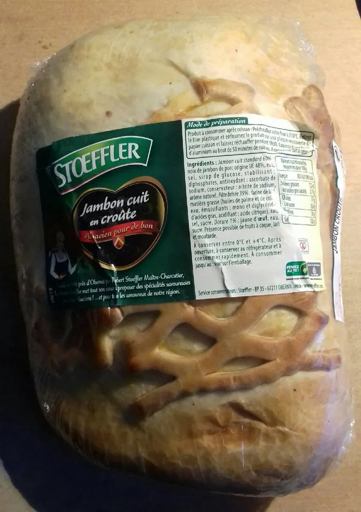Jambon cuit en croûte