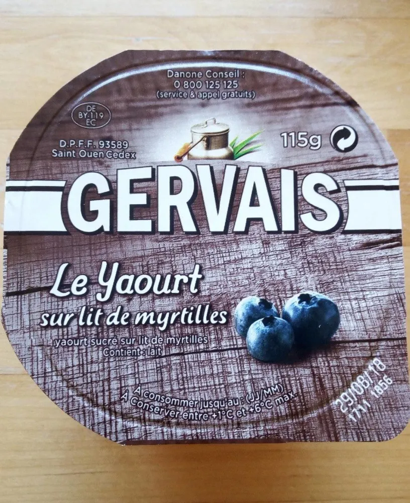 Gervais le yaourt sur lit de myrtilles