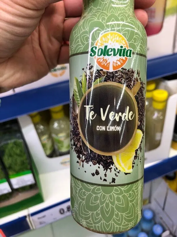 Te verde con limón