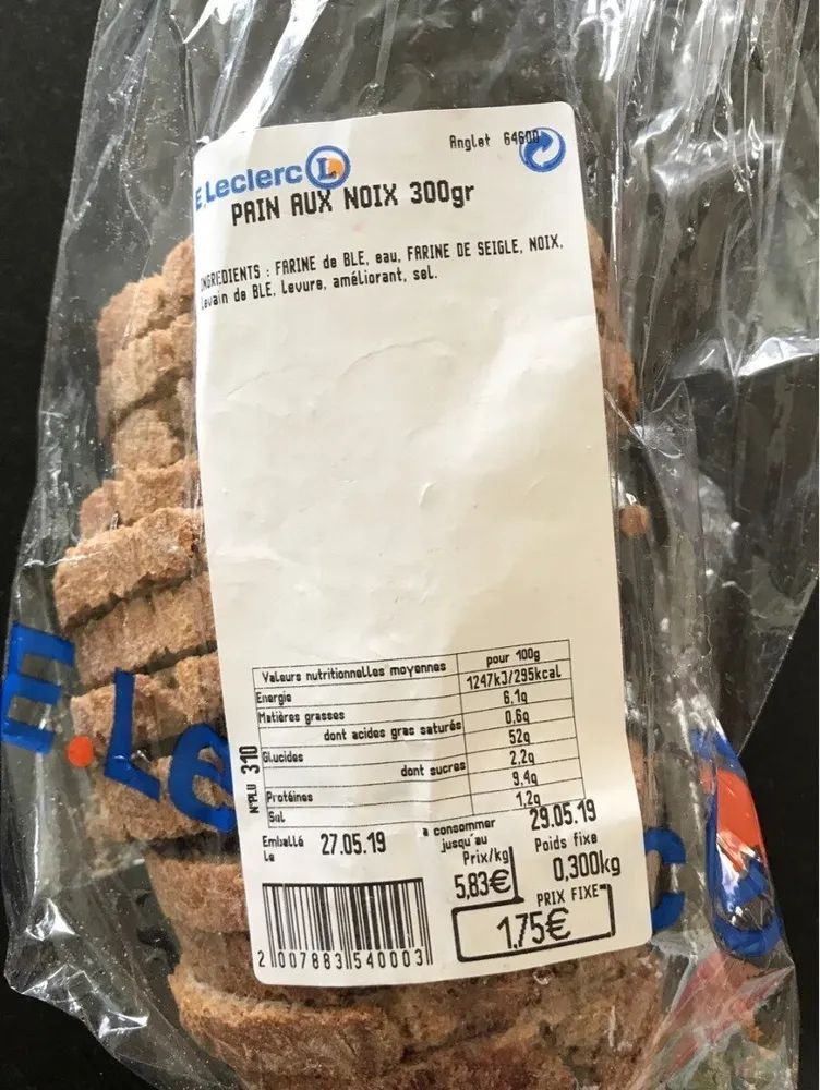 Pain aux noix