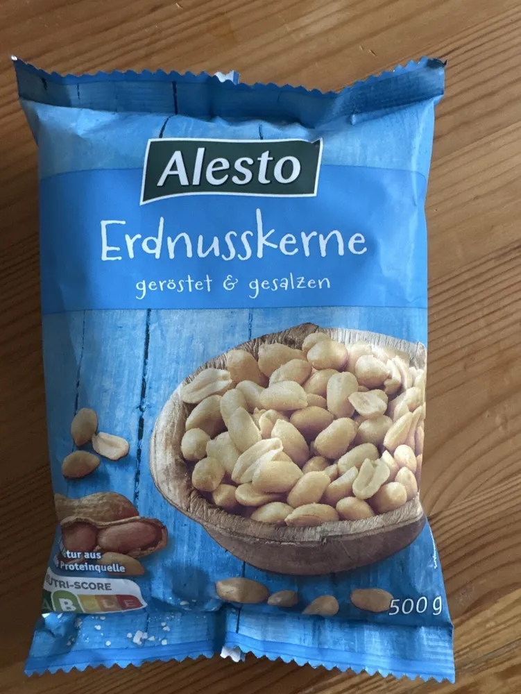 Erdnüsse – geröstet & gesalzen