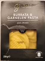 Frische Mezzelune mit Burrata & Garnelen