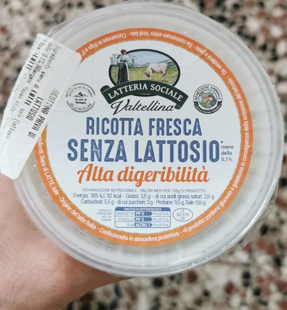 Ricotta fresca senza lattosio alta digeribilità