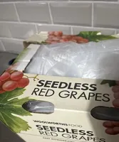 Seedless red grapes