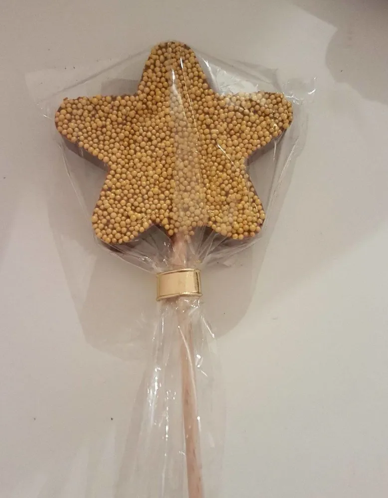 Étoile or en chocolat