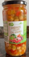 Garbanzos cocidos con verduras