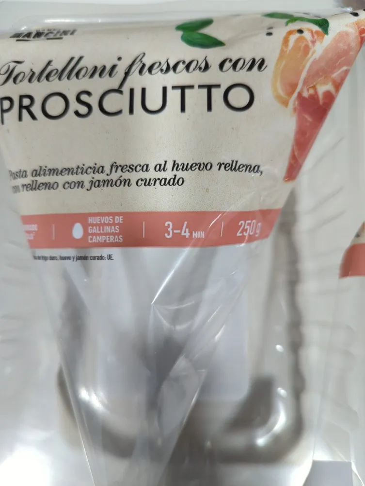 Tortellini Frescos Con Prosciutto