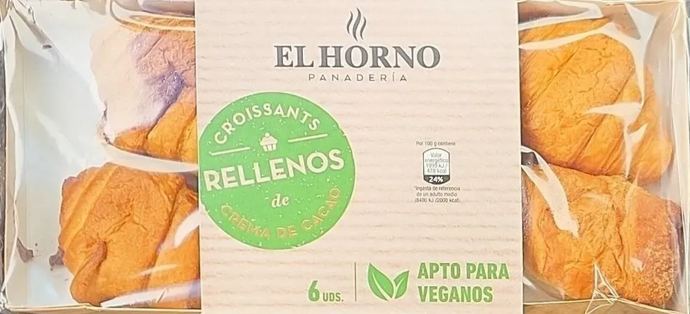 Croissants rellenos de crema de cacao