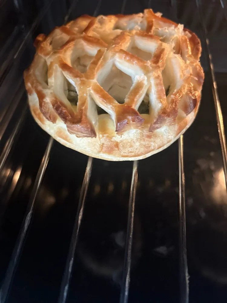 Hojaldre De Mantequilla Con Queso Y Espinacas