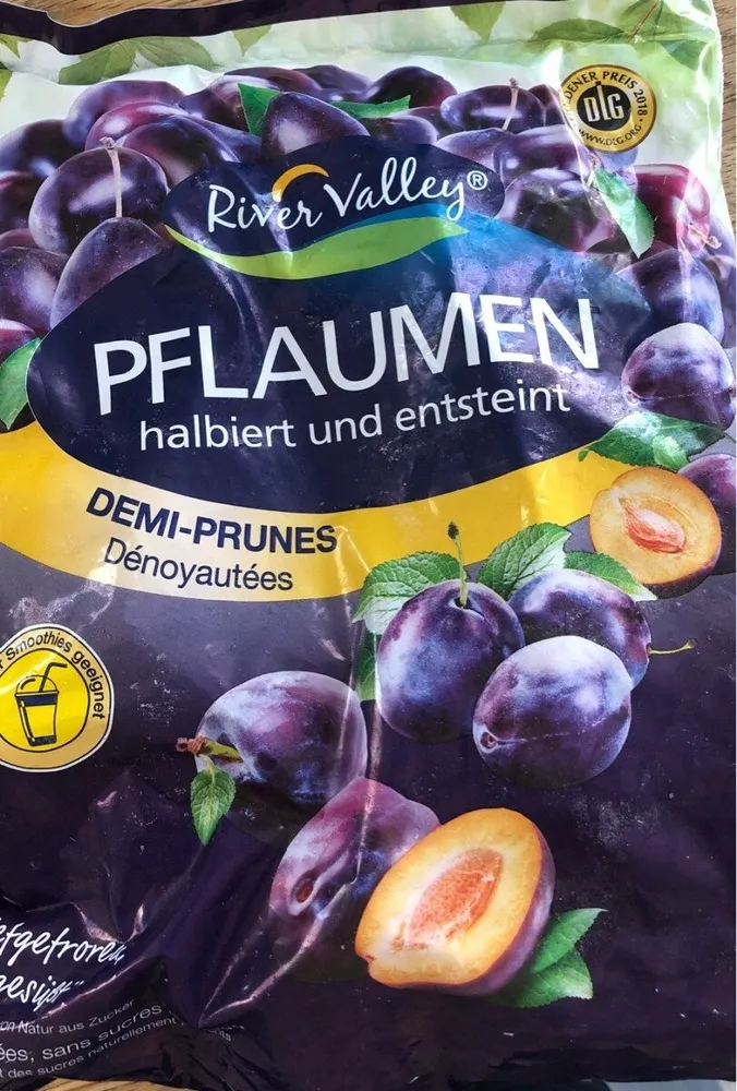 Demi prunes denoyautees