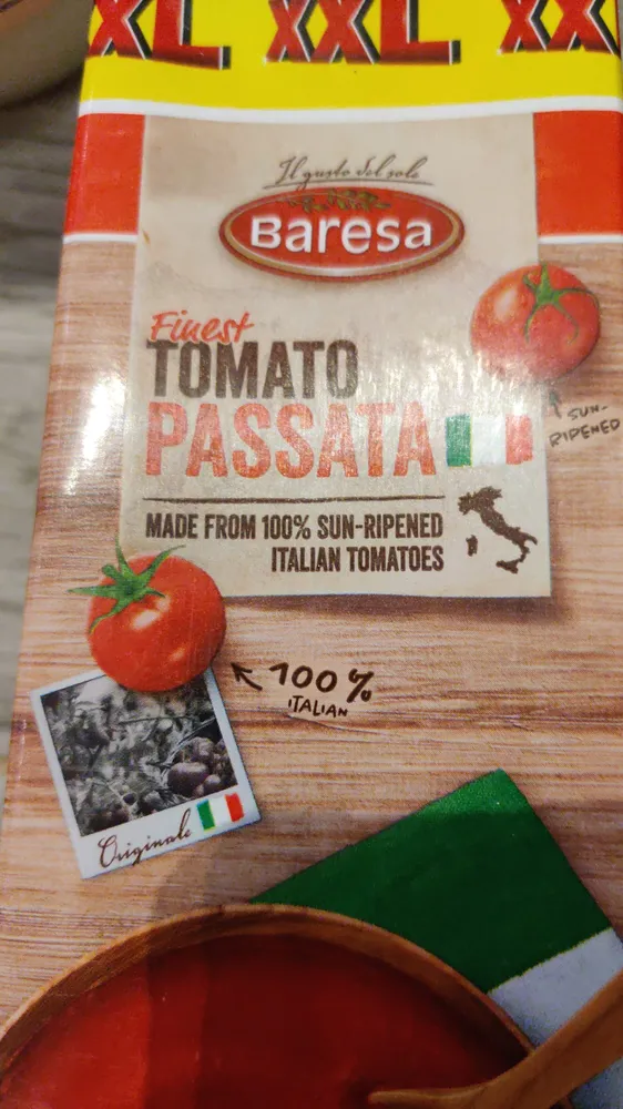 Tomato passata