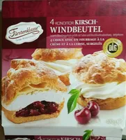 4 choux avec un fourrage à la crème et à la cerise
