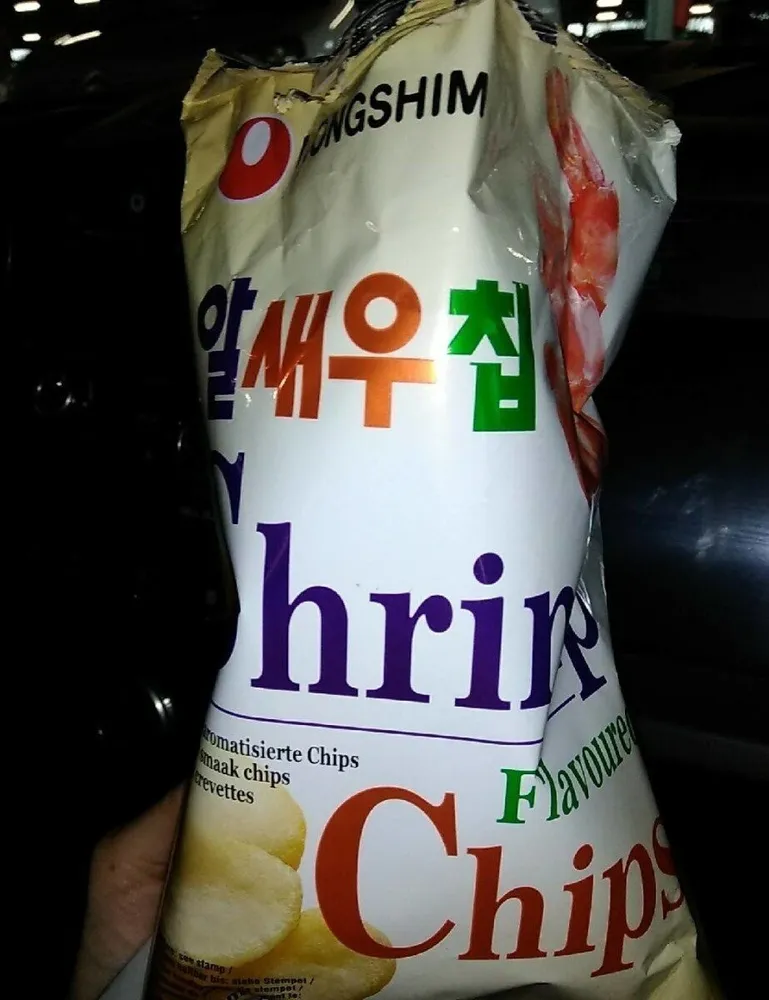Shrimp flavoured chips