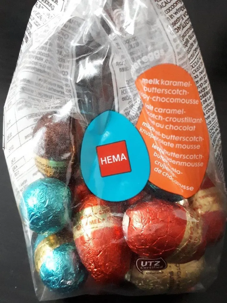 Filled chocolate easter eggs