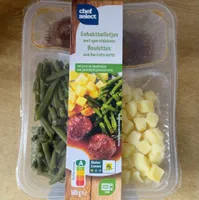Sperziebonen met gehaktballen in jus en aardappelen