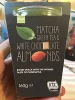 Matcha green tea & white chocolate almonds
