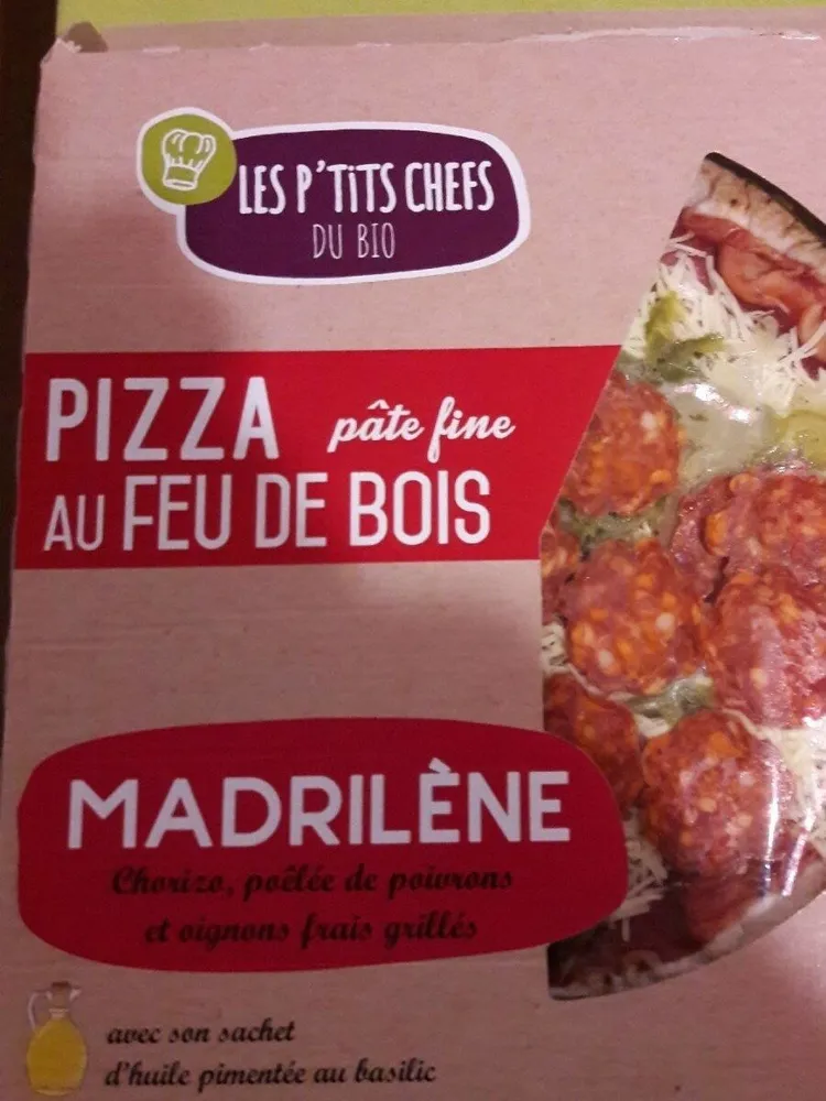 Pizza pâté fine au feu de bois madrilène