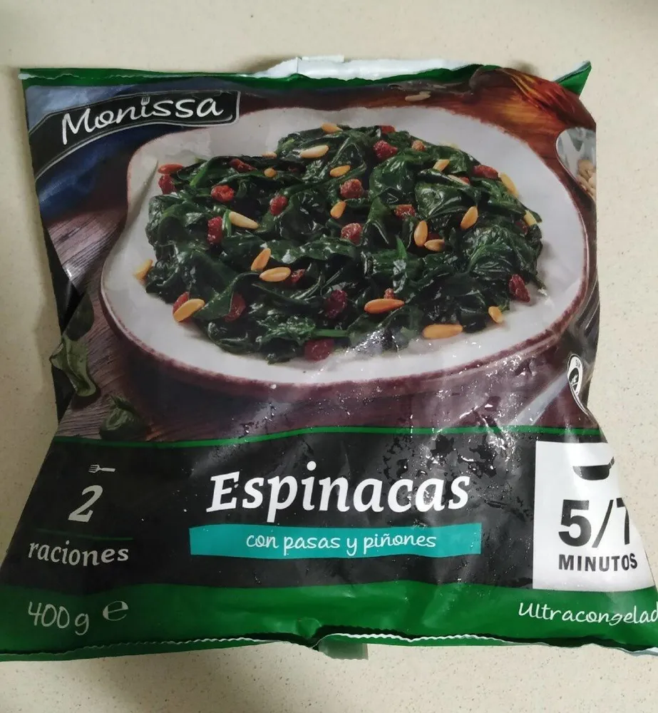 Espinacas con pasas y piñones