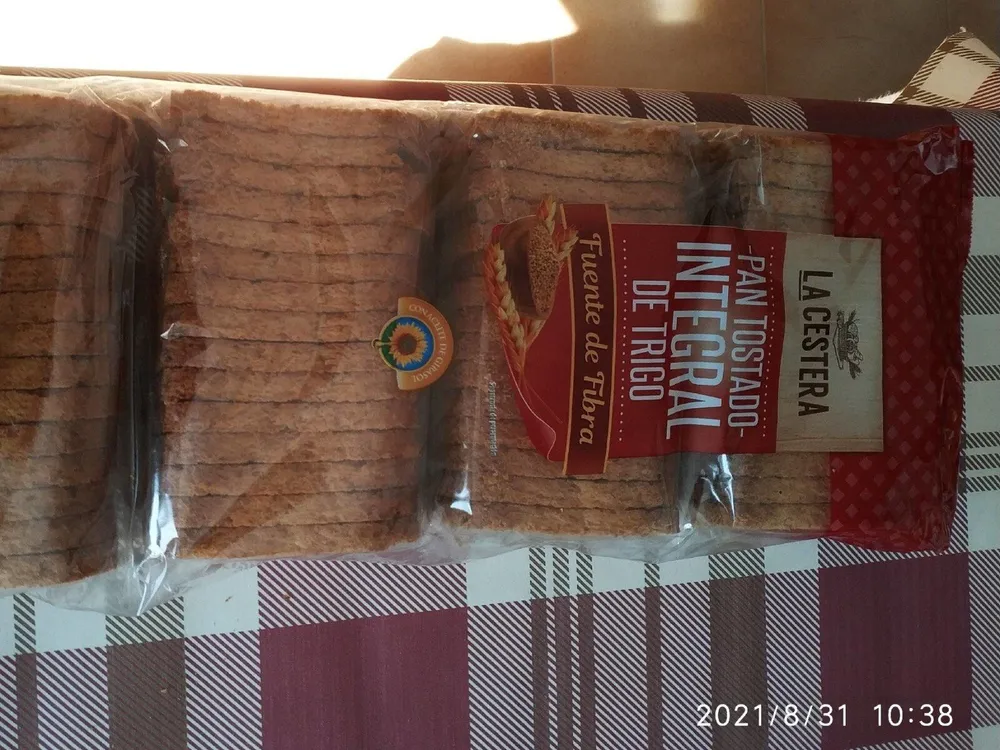 Pan tostado integral de trigo