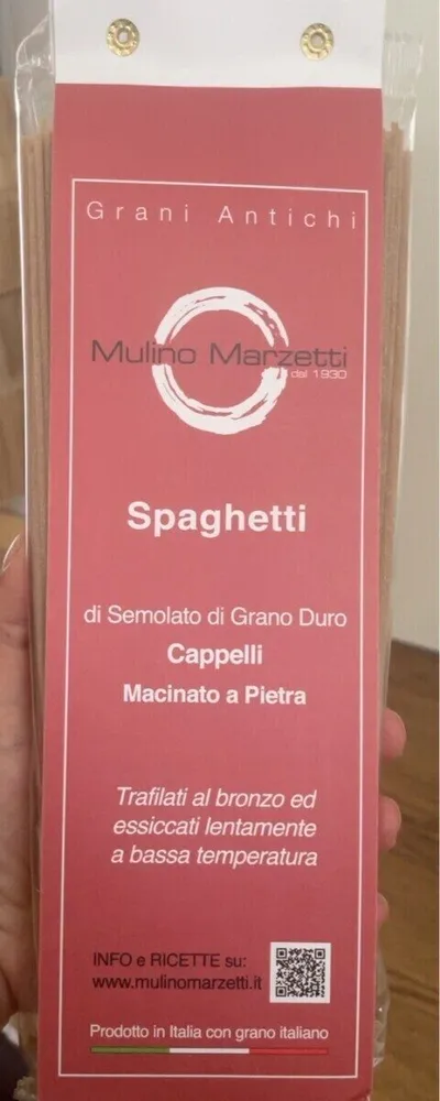 Spaghetti di semolato di grano duro cappelli