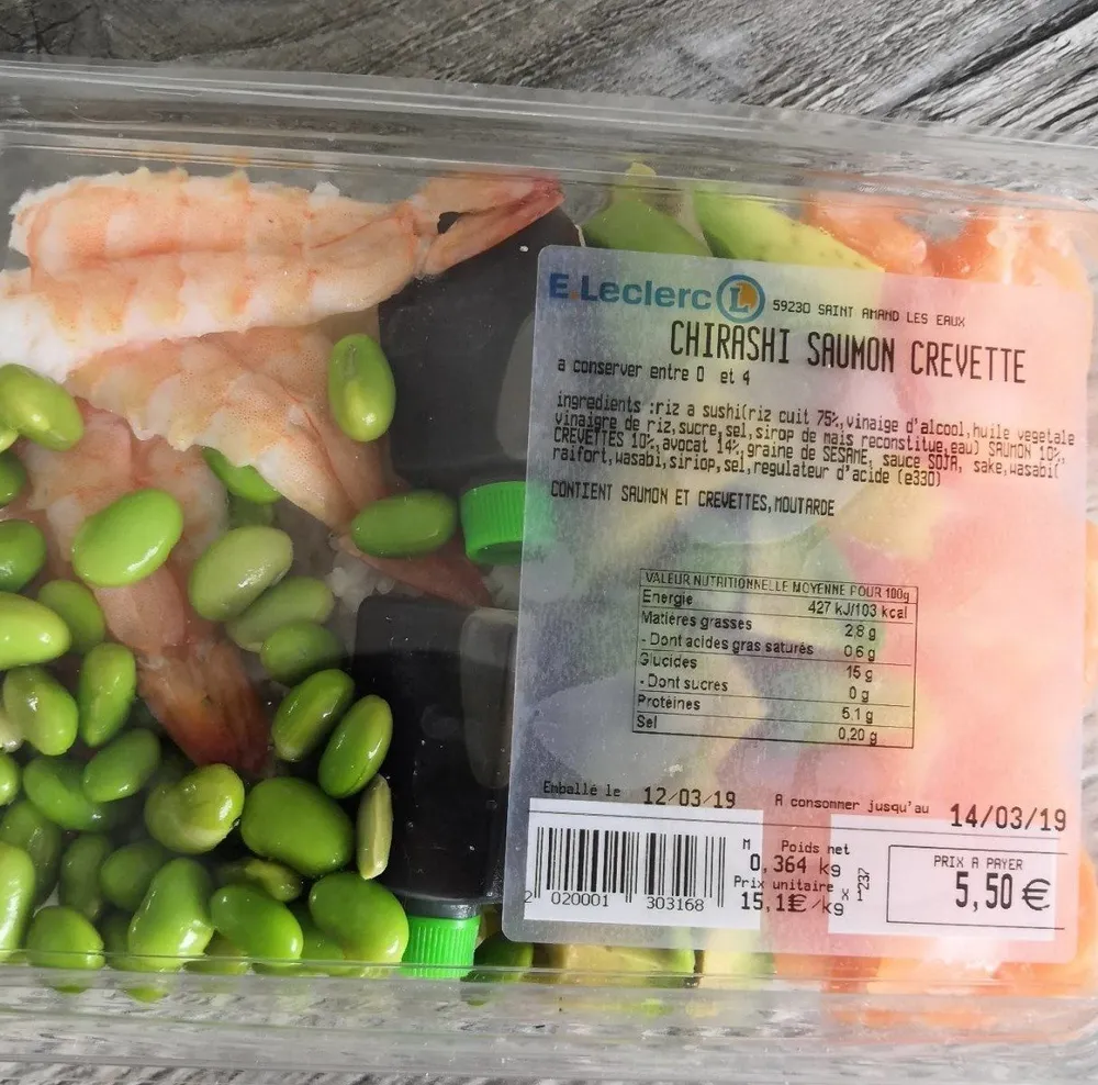 Chirashi saumon crevettes